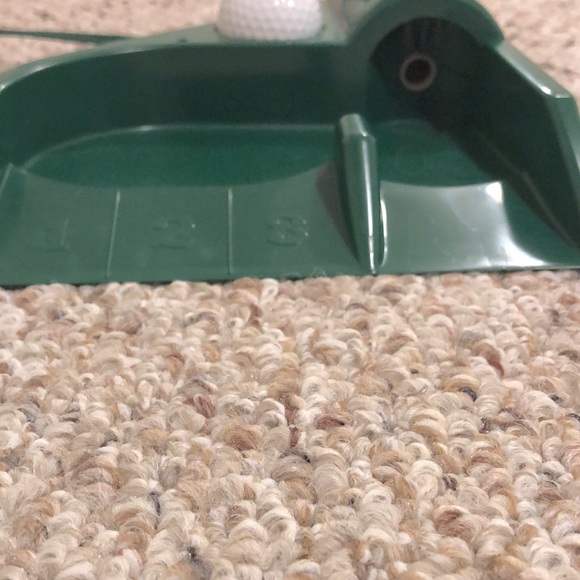 JEF World of Golf Electric Putting Partner - Picture 9 of 12